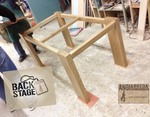 Tavolo rovere massiccio/Solid oak table Tavolo rovere massiccio/Solid oak table